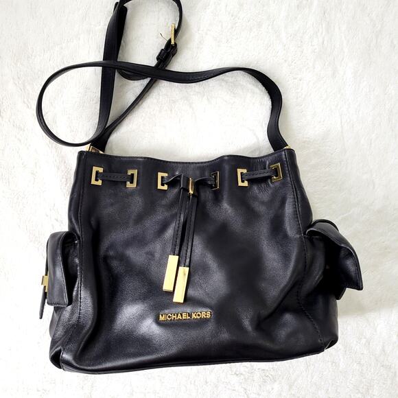 Michael Kors Black Leather Bucket Style Bag Drawstring Gold Hardware - Picture 1 of 11